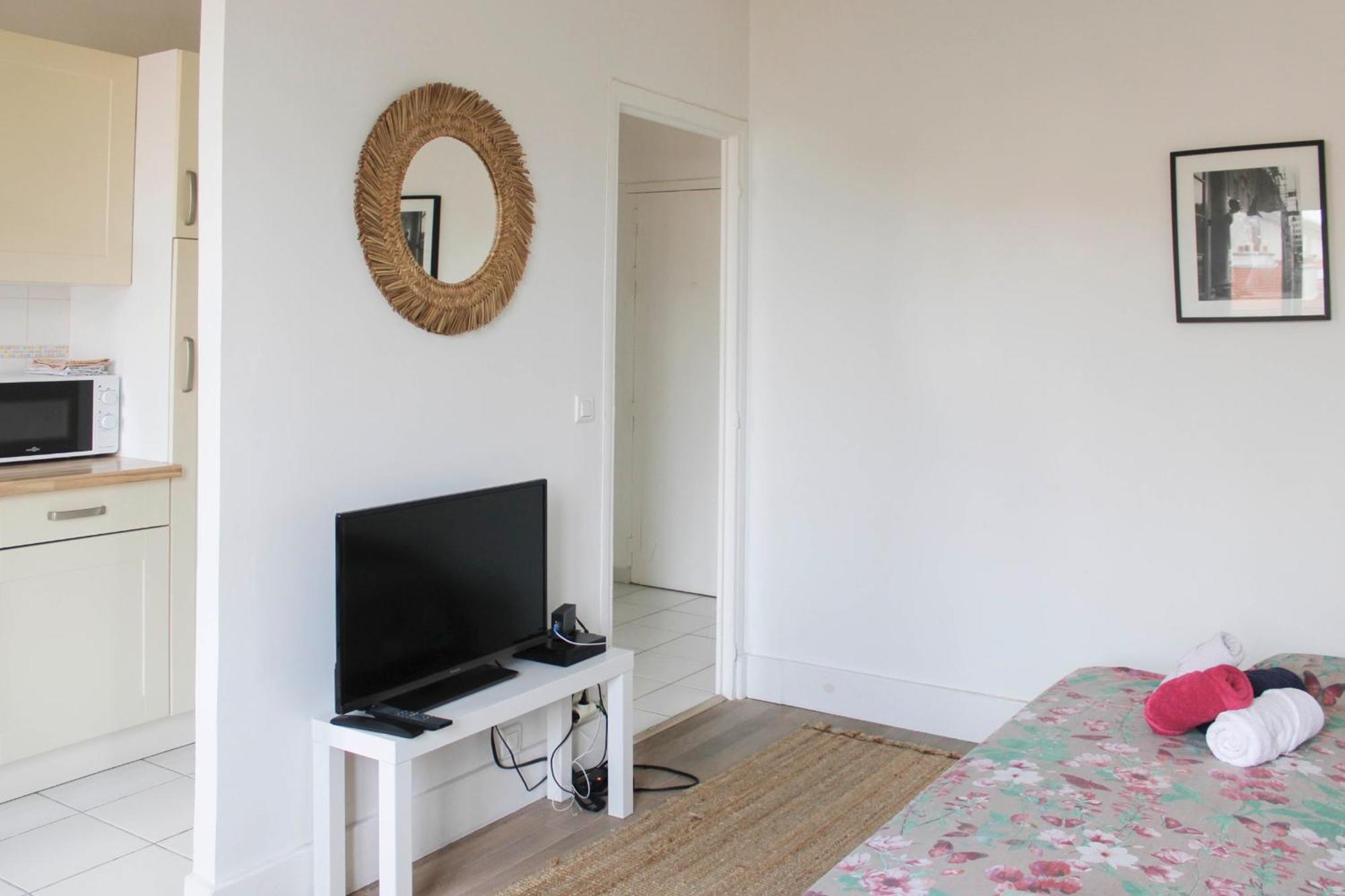 Cozy Apartment At The Gates Of Paris Le Pré-Saint-Gervais Esterno foto
